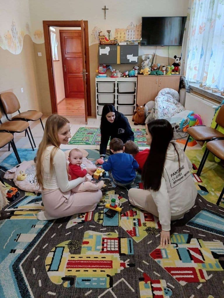 My 21st Birthday Wish: Helping Single Mothers and Their Children ❤️